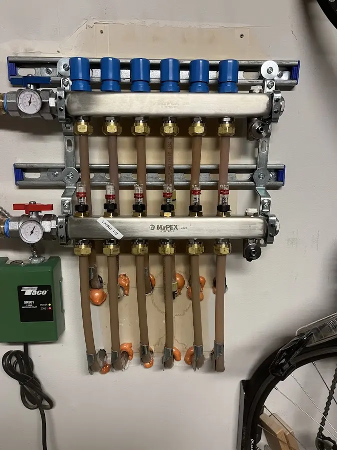 Plumber performing Leak Detection at a residential property in East Hemet